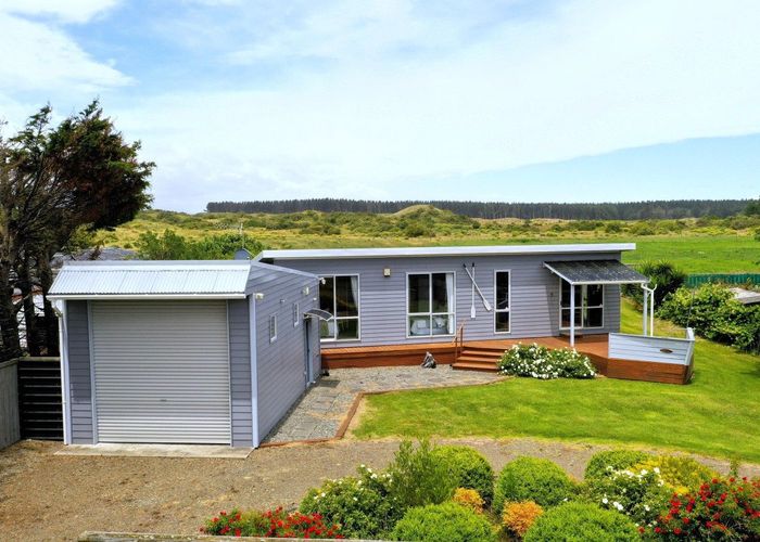  at 11 Ramona Avenue, Waitarere Beach, Horowhenua, Manawatu / Whanganui