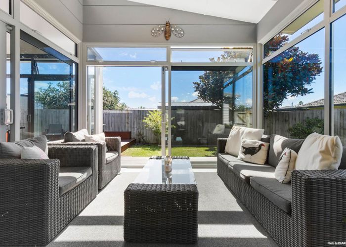  at 38 Ripple Grove, Waiuku, Waiuku