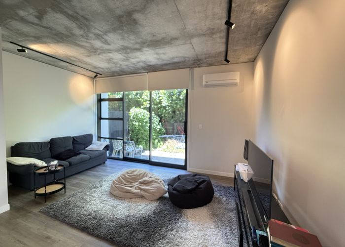  at 9/4163 Great north road, Glen Eden, Waitakere City, Auckland