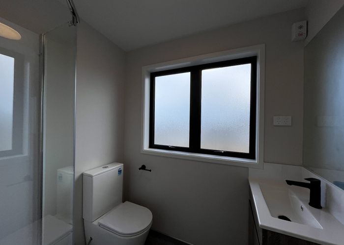  at 8/6 Hamlin Road, Mount Wellington, Auckland City, Auckland