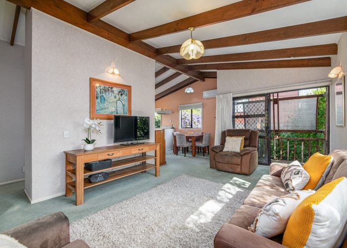  at 1/39 Sturges Road, Henderson, Auckland