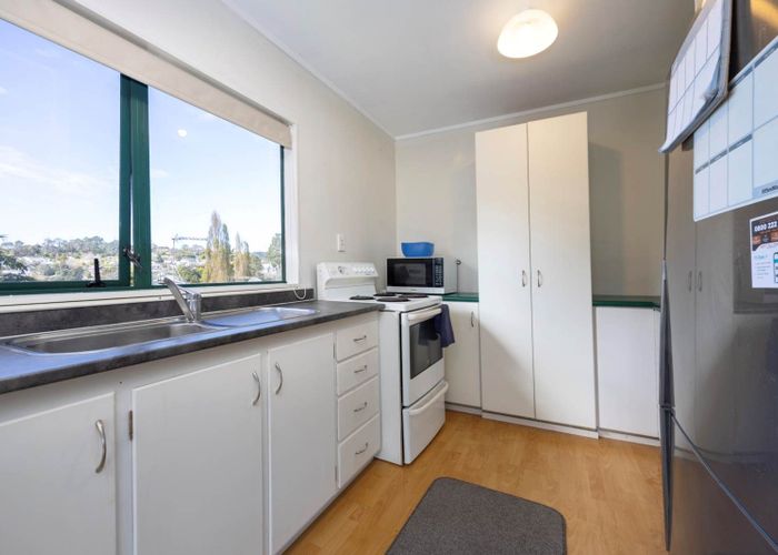  at 2/235 Glengarry Road, Glen Eden, Waitakere City, Auckland