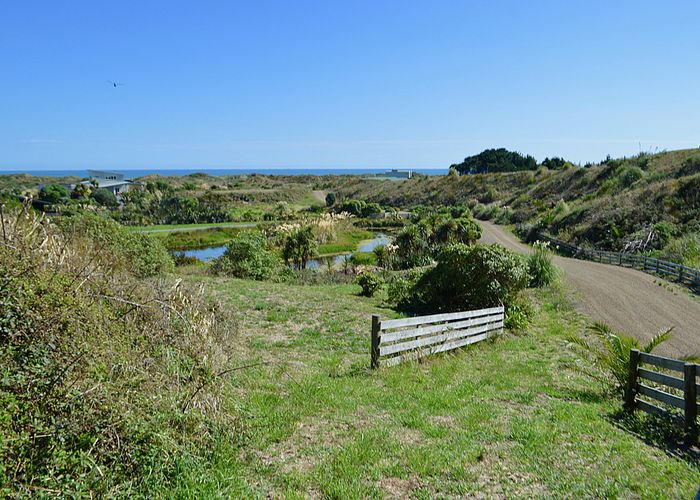  at 24 Uxbridge Terrace, Levin