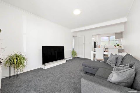  at 22I Aratonga Avenue, Greenlane, Auckland