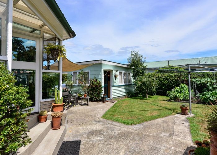  at 11 Aberfoyle Street, Dinsdale, Hamilton