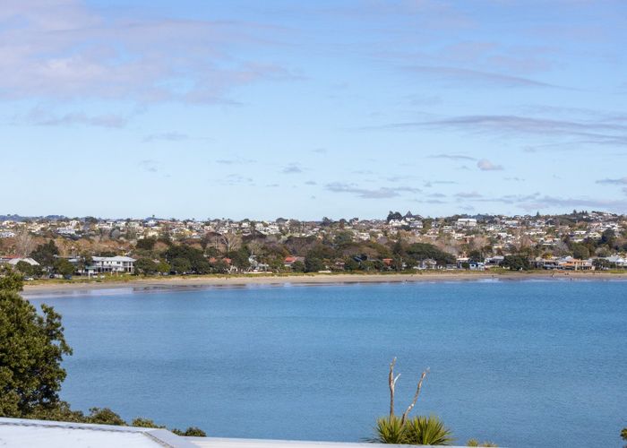  at 24 The Crescent, Tindalls Beach, Whangaparaoa