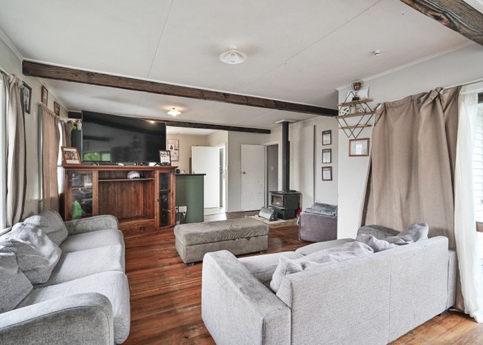  at 42 Walton Way, Flaxmere, Hastings
