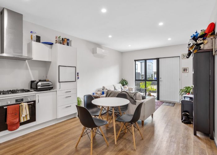  at 68 Tahere Road, Totara Park, Manukau City, Auckland