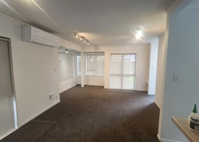  at 3/16 Wairakei Street, Greenlane, Auckland City, Auckland