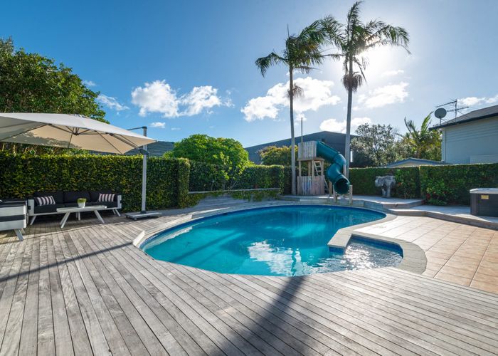  at 27 Hemi Street, Devonport, North Shore City, Auckland
