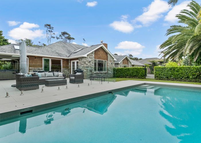  at 5 Thomas Hunter Lane, Greenhithe, Auckland