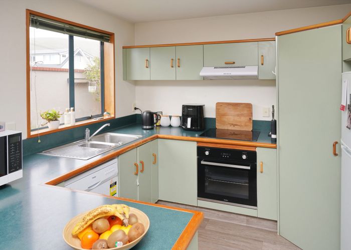  at 1/56 Nayland St, Sumner, Christchurch City, Canterbury