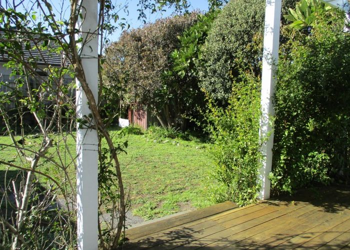  at 7 Reeves Street, Waikanae Beach, Waikanae
