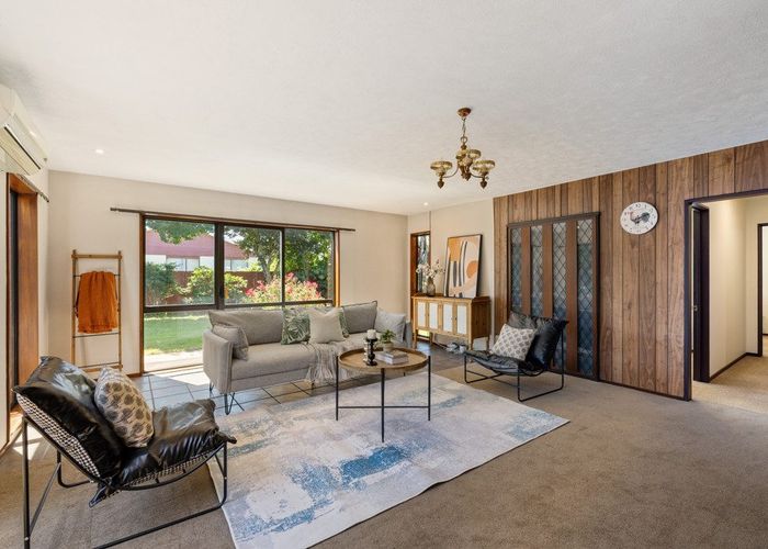  at 10 Lodge Place, Ilam, Christchurch City, Canterbury