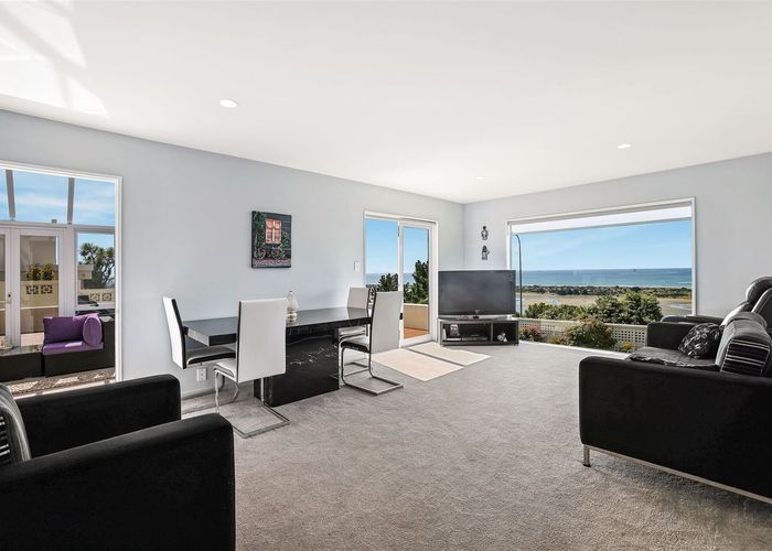  at 9 Dunkeld Lane, Redcliffs, Christchurch City, Canterbury