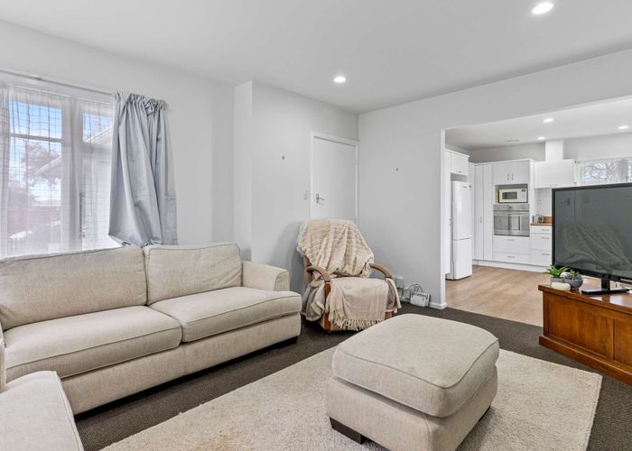  at 10 Carters Road, Aranui, Christchurch