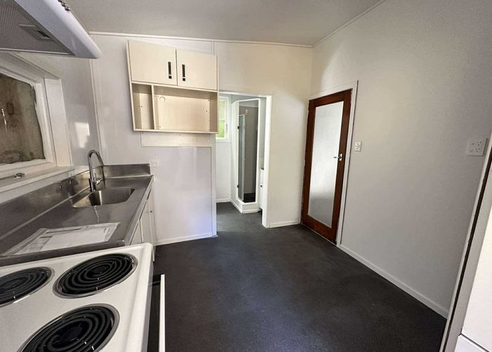  at 142B Aro Street, Aro Valley, Wellington, Wellington