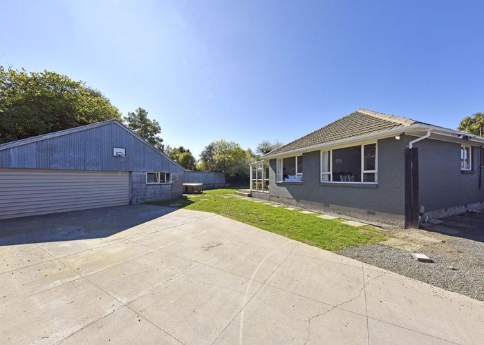  at 21 Wildwood Avenue, Wainoni, Christchurch