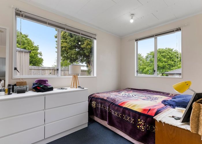  at 62 Hutchinsons Avenue, Bucklands Beach, Manukau City, Auckland