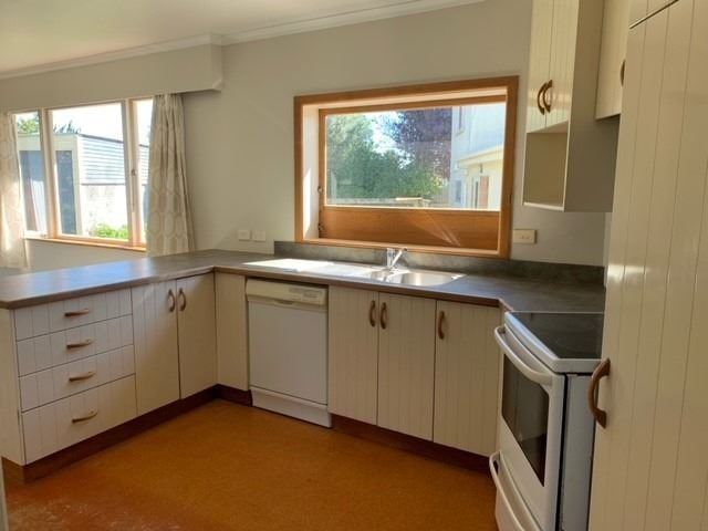  at 8 Gebbie Road, Taradale, Napier