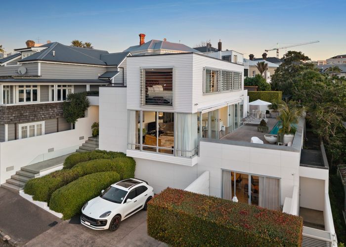  at 8 Yarborough Street, Saint Marys Bay, Auckland City, Auckland