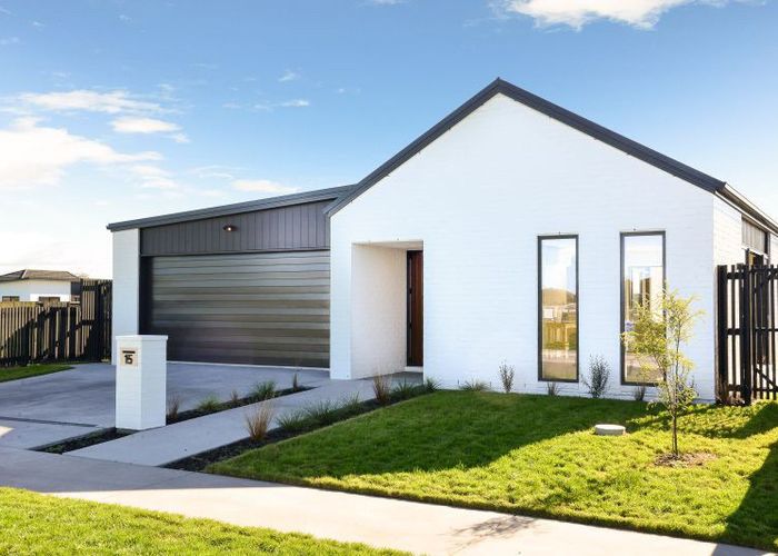  at 15 Tiroake Street, Fairview Downs, Hamilton, Waikato