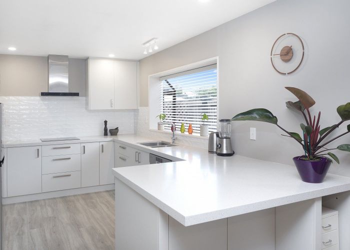  at 271 Queenspark Drive, Parklands, Christchurch