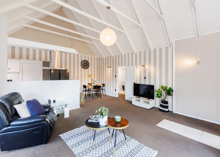  at 14 Seaton Court, Hokowhitu, Palmerston North