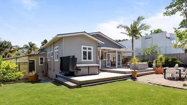  at 11 Kesteven Avenue, Glendowie, Auckland