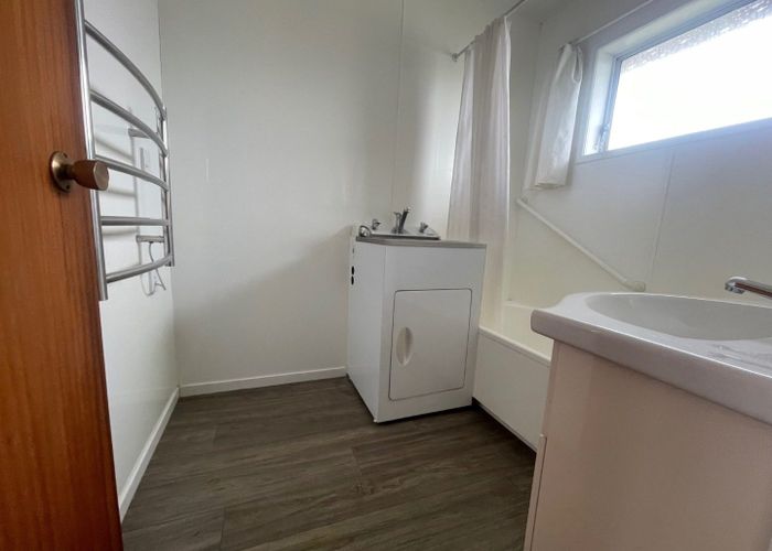  at 7/318 Te Atatu Road, Te Atatu South, Waitakere City, Auckland
