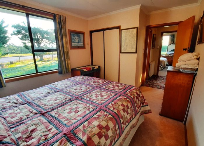  at 682 Old Port Road, Warepa