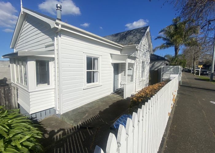  at 2/254 Jervois Road     Herne Bay, Herne Bay, Auckland City, Auckland
