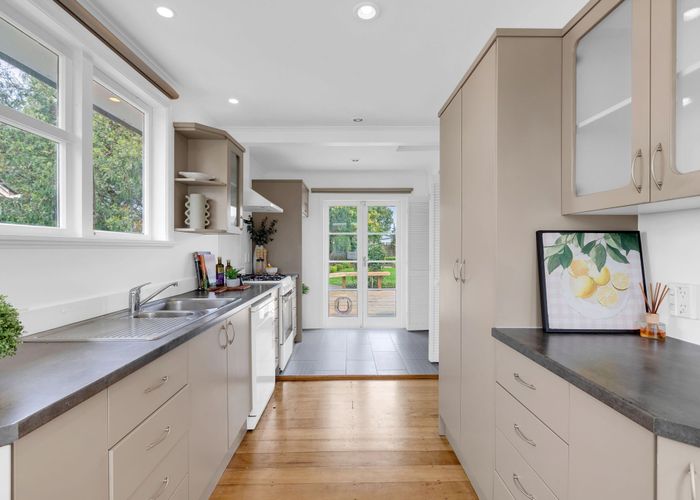  at 12 Slim Street, Melville, Hamilton, Waikato