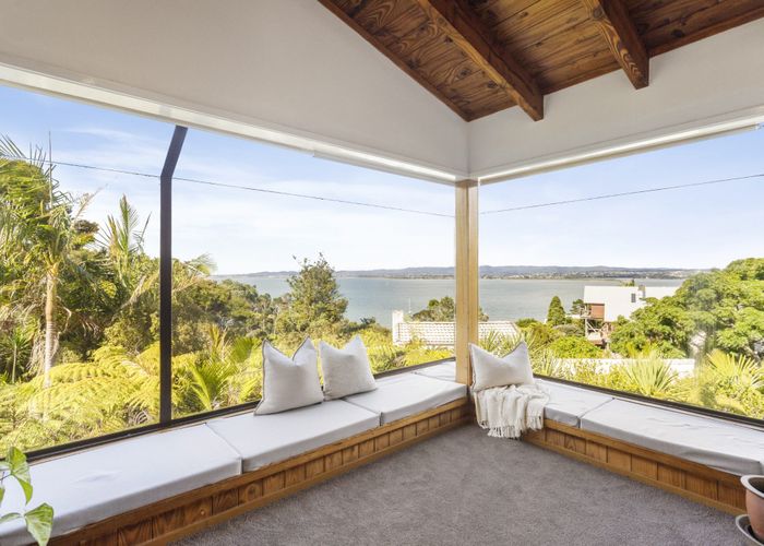  at 30 Mayall Avenue, Beach Haven, Auckland