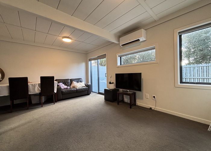  at 2/33 Vienna Street, Waltham, Christchurch City, Canterbury