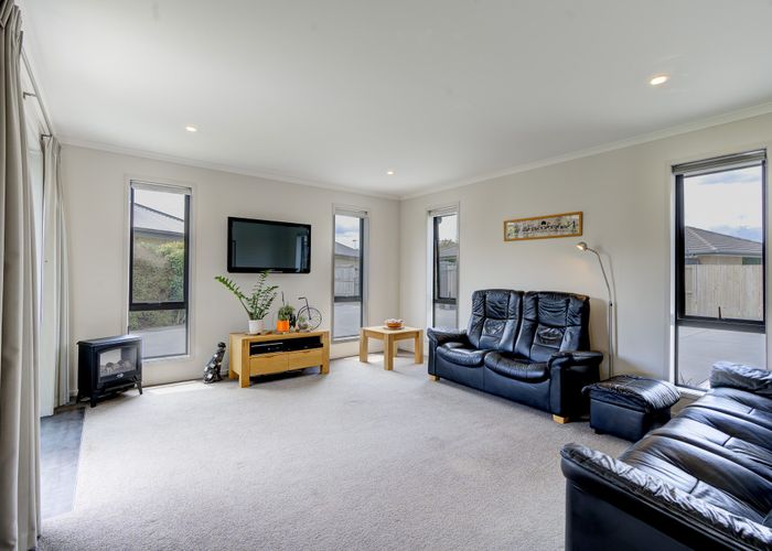 at 25 Aquila Crescent, Rototuna North, Hamilton