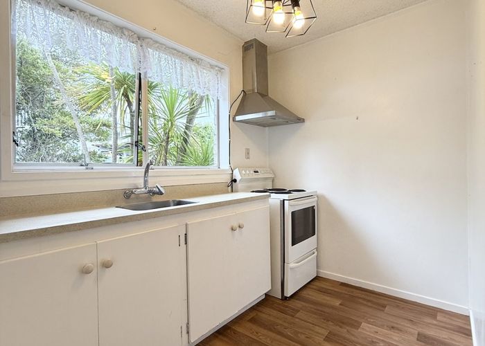  at 12B Velma Road, Hillcrest, North Shore City, Auckland