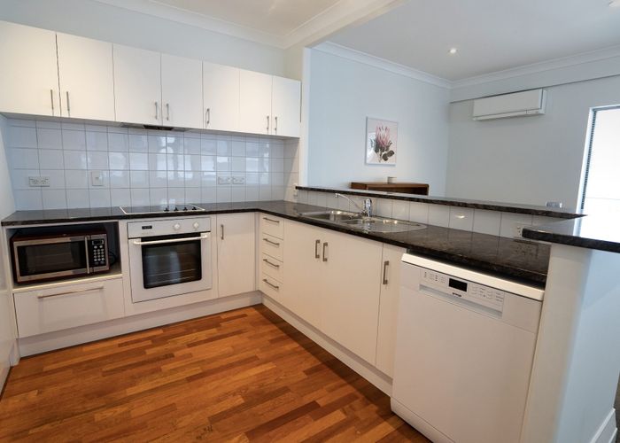  at 8D/16 The Terrace, Pipitea, Wellington, Wellington