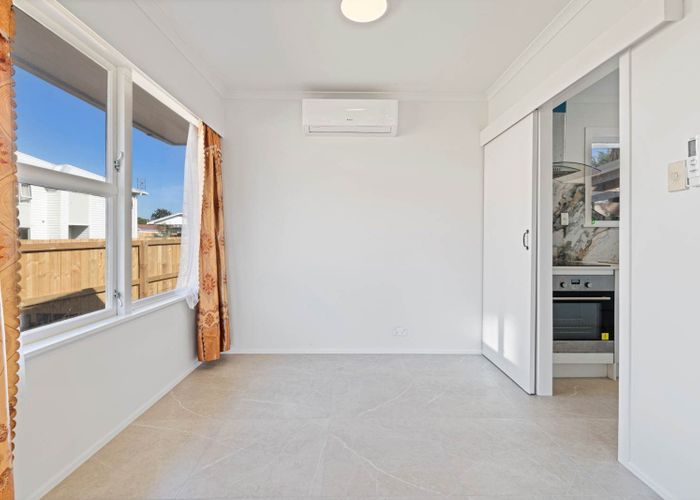  at 14 Tairere Crescent, Rosehill, Papakura, Auckland