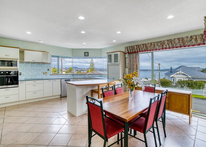  at 9 Mariposa Crescent, Birkenhead, North Shore City, Auckland