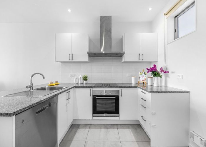  at 104/102 Pakuranga Road, Pakuranga, Manukau City, Auckland