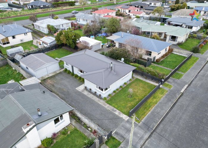  at 143 Stobo Street, Grasmere, Invercargill