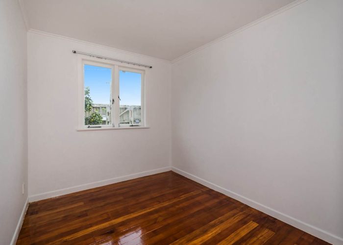  at 146 Forrest Hill Road, Forrest Hill, North Shore City, Auckland