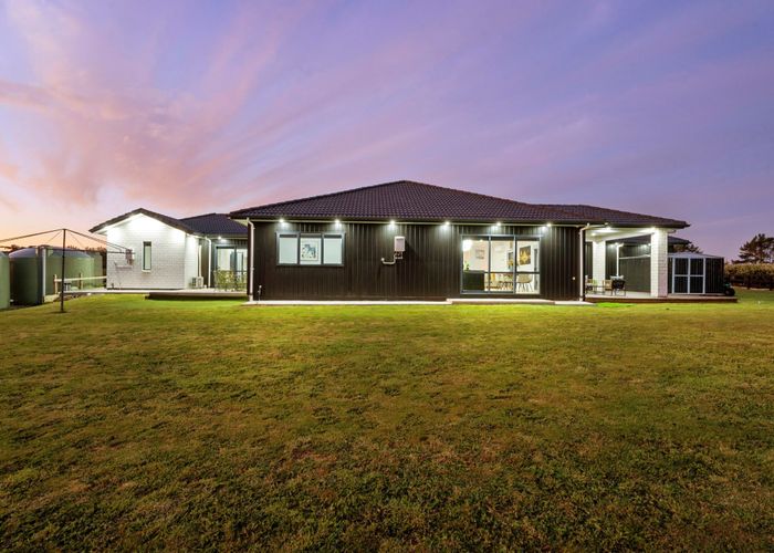  at 14 Karaka School Lane, Karaka, Papakura