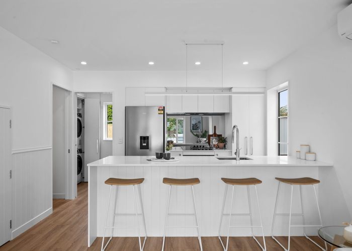  at 2/6 Ensors Road, Opawa, Christchurch City, Canterbury