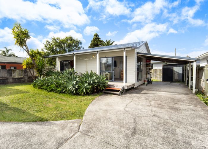  at 115 Wharf Road, Te Atatu Peninsula, Waitakere City, Auckland