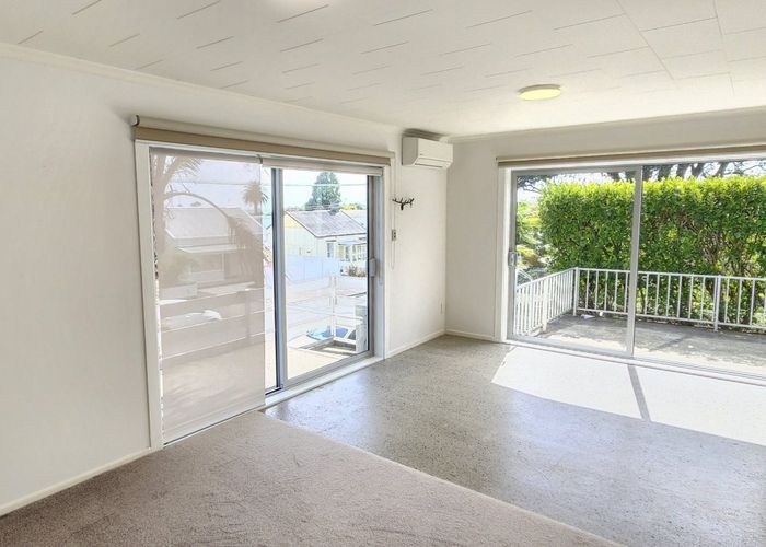  at 1/246 Courtenay Street, Strandon, New Plymouth