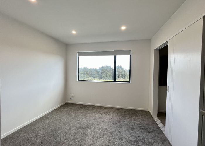  at 5 Rana Road, Flat Bush, Manukau City, Auckland