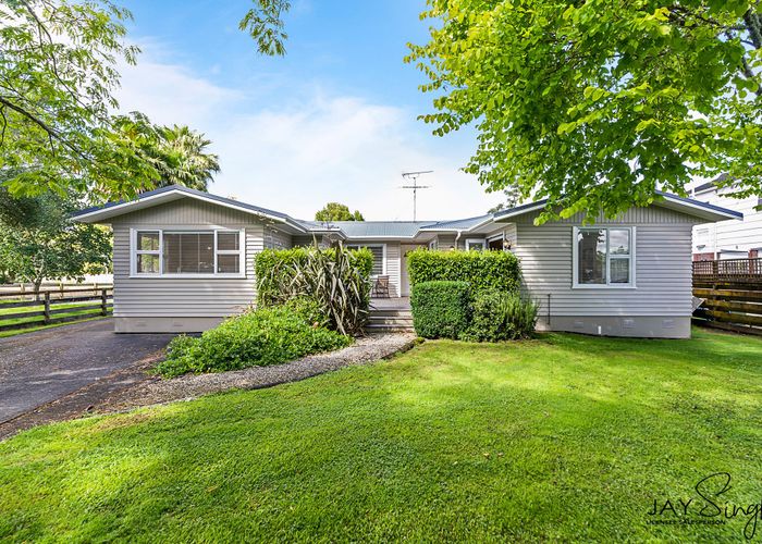  at 15 Monument Road, Papakura