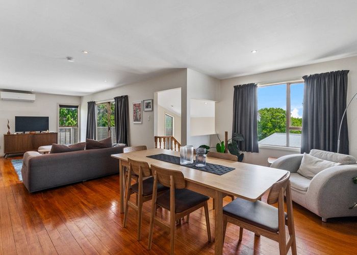  at 27 Longreach Drive, Sunnyvale, Waitakere City, Auckland